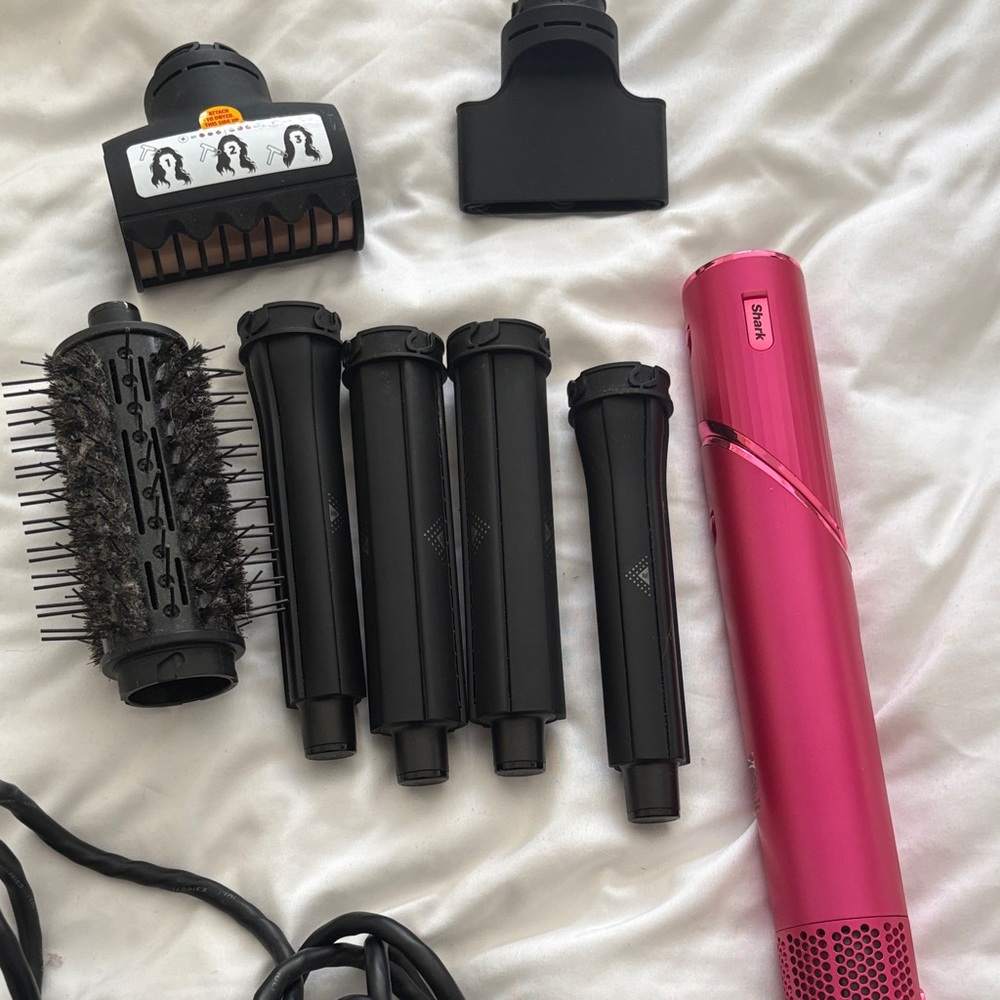 Shark flex style in Malibu pink! Limited edition!